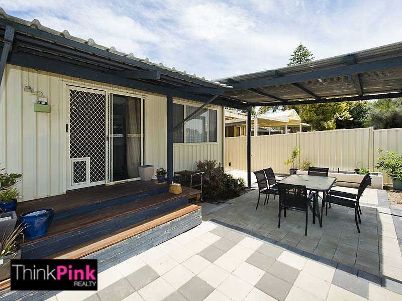 19 Paulett Way, Belmont WA 6104