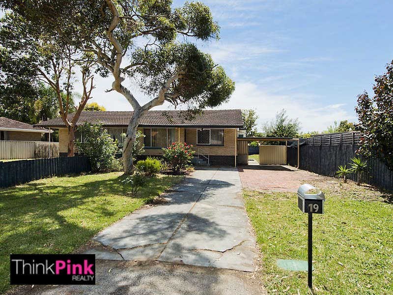 19 Paulett Way, Belmont WA 6104