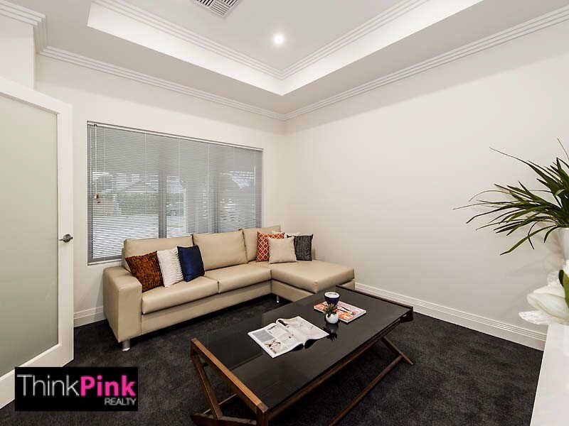 5 Vista Street, Kensington WA 6151