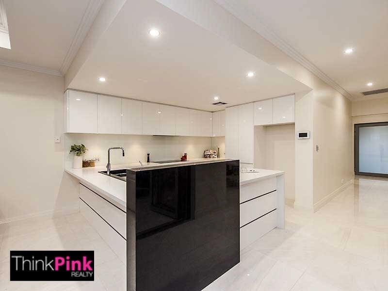 5 Vista Street, Kensington WA 6151