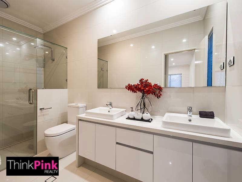 5 Vista Street, Kensington WA 6151