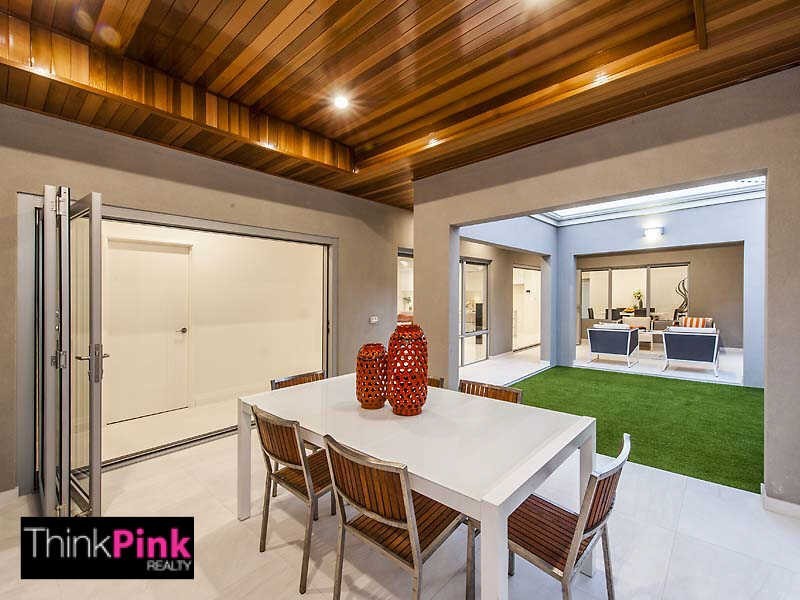 5 Vista Street, Kensington WA 6151