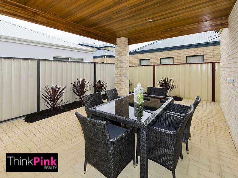 11/198 Surrey Road, Rivervale WA 6103