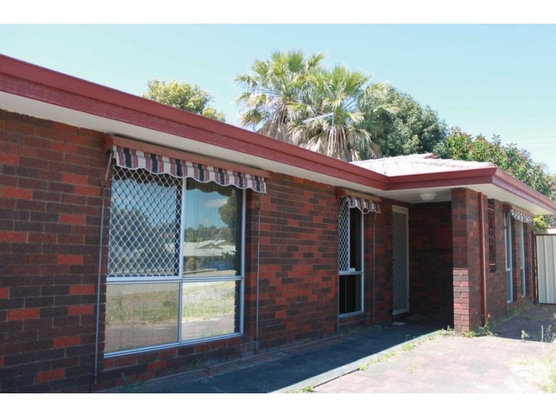 7 Morrit way, Parmelia WA 6167