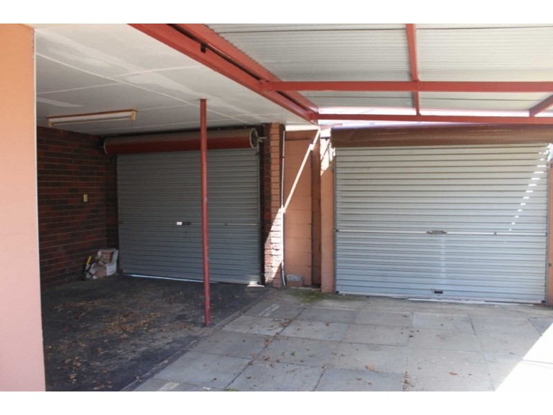 7 Morrit way, Parmelia WA 6167