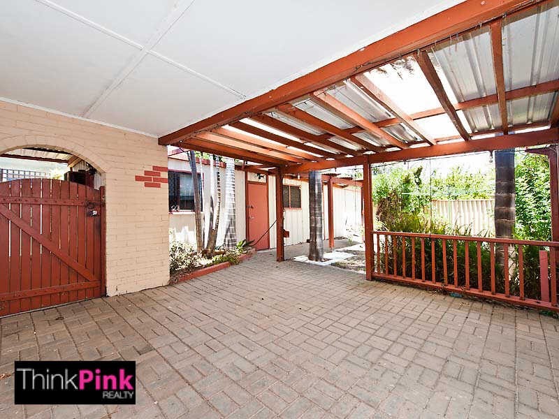 376 Fisher Street, Cloverdale WA 6105