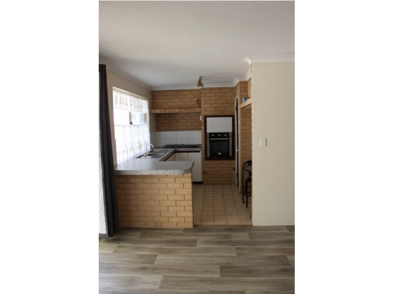 17B Carcoo Court, Beckenham WA 6107