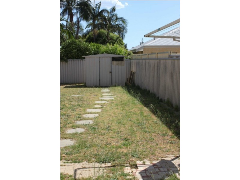 17B Carcoo Court, Beckenham WA 6107