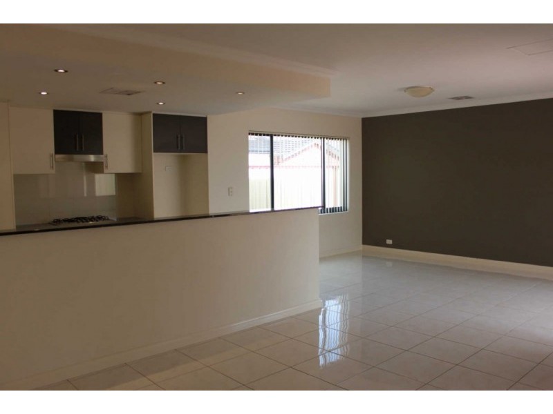 1/194-196 Surrey Road, Rivervale WA 6103