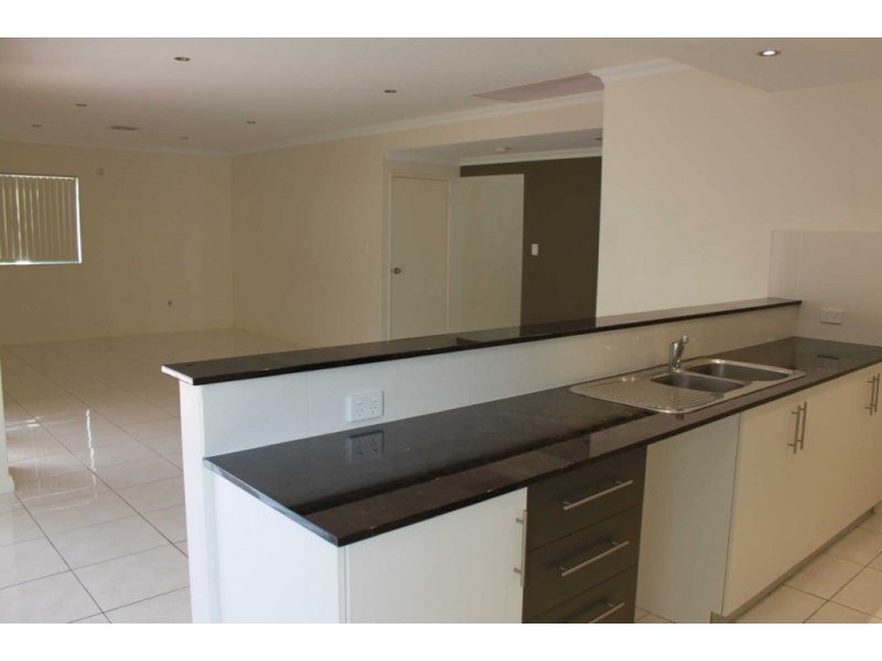 1/194-196 Surrey Road, Rivervale WA 6103