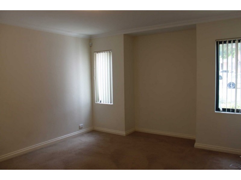 1/194-196 Surrey Road, Rivervale WA 6103