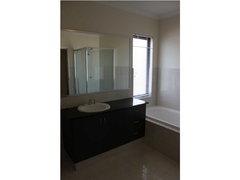 1/194-196 Surrey Road, Rivervale WA 6103