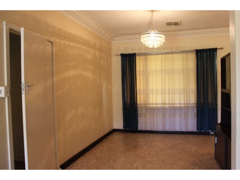 159 Leake Street, Belmont WA 6104