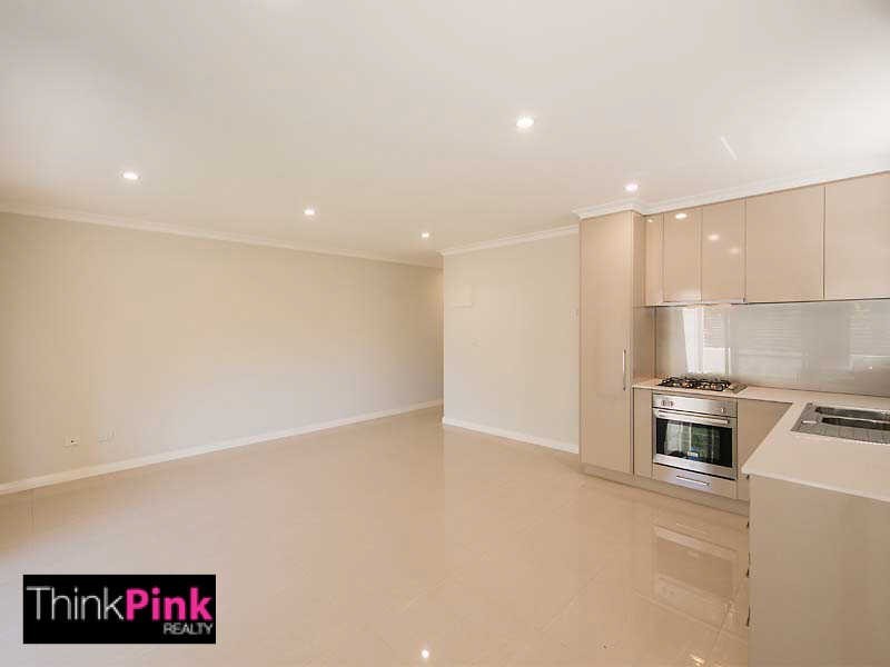 2/316 Hardey Road, Cloverdale WA 6105