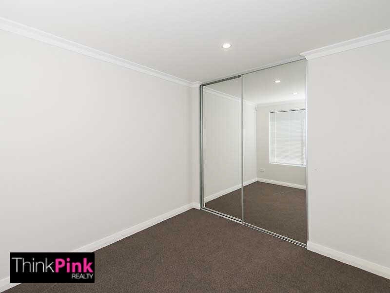 2/316 Hardey Road, Cloverdale WA 6105