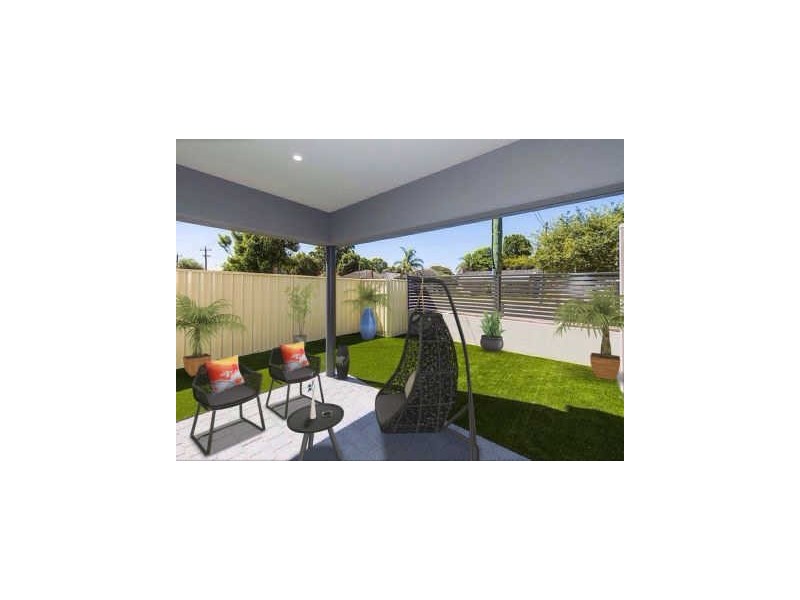 2/316 Hardey Road, Cloverdale WA 6105