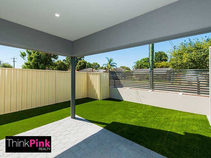 2/316 Hardey Road, Cloverdale WA 6105