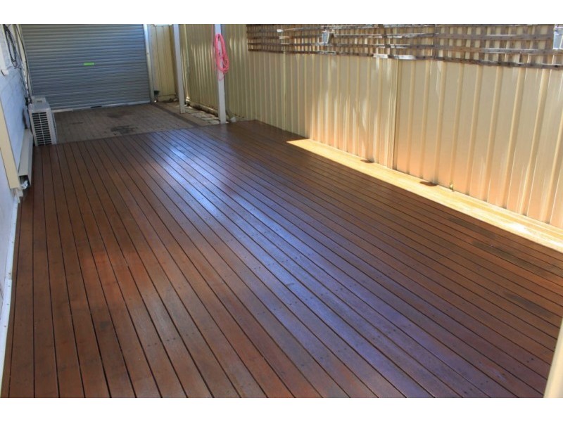 27A Raleigh st, Carlisle WA 6101