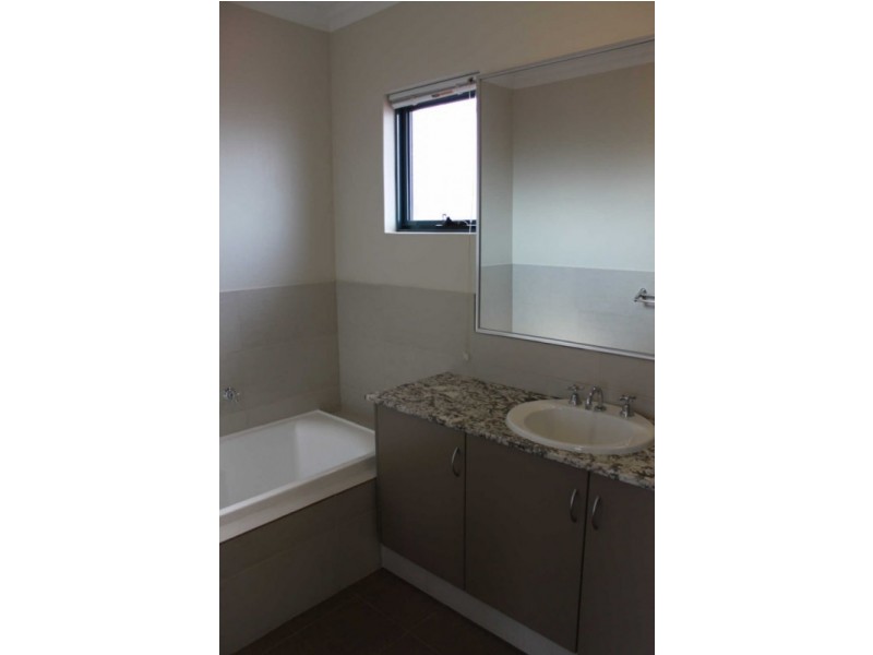 4/194- 196 Surrey Road, Rivervale WA 6103