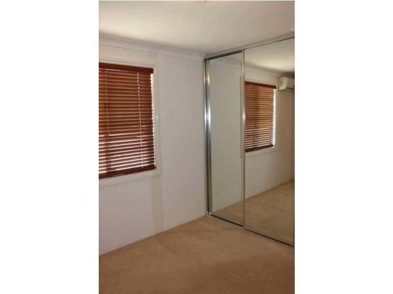 2/259 Robinson Avenue, Cloverdale WA 6105