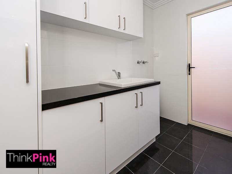 33C Sunbury Road, Victoria Park WA 6100