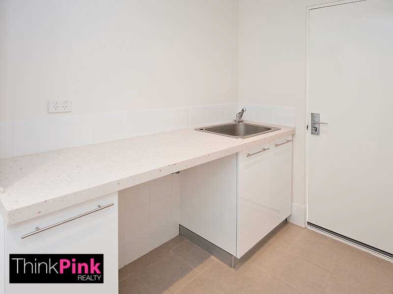 1/76 Gladstone Road, Rivervale WA 6103