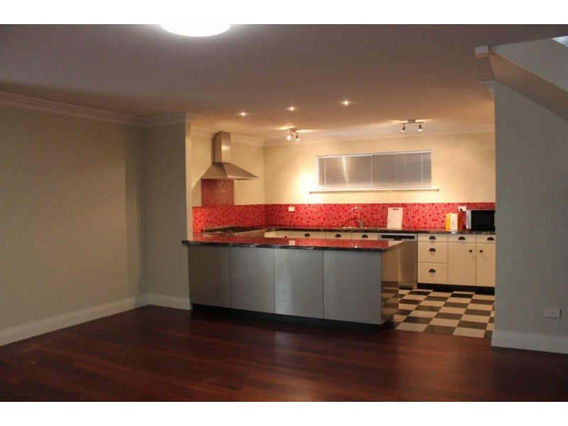 102 Harvey Street, Burswood WA 6100