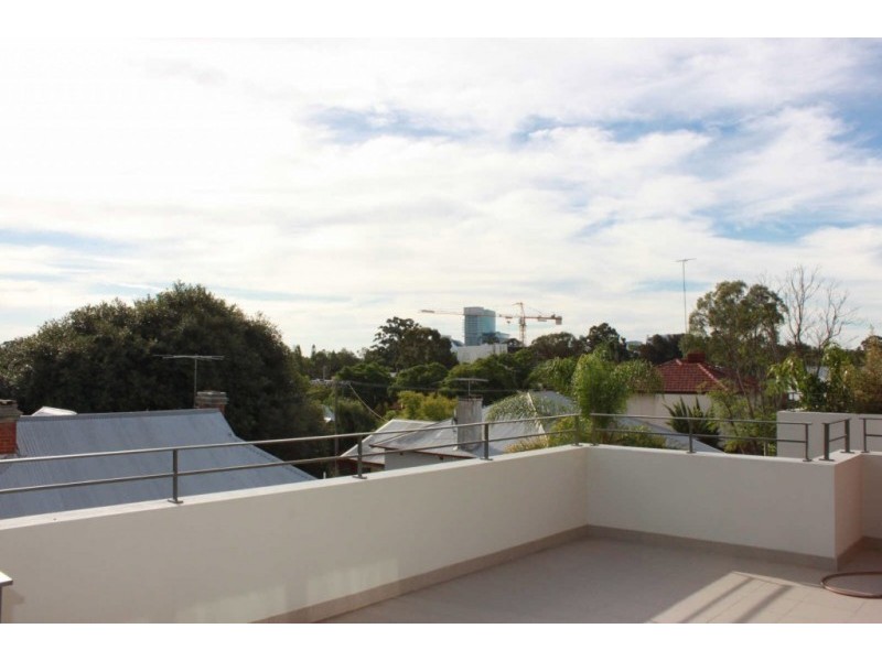 102 Harvey Street, Burswood WA 6100