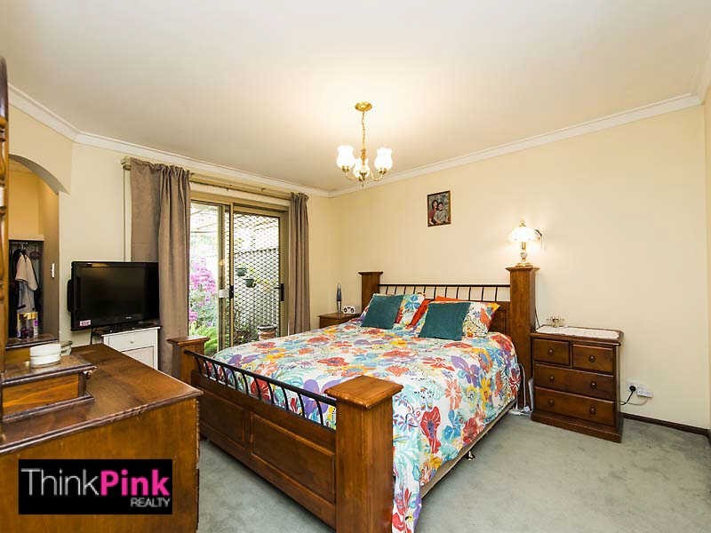 55 McDonald Street, Como WA 6152