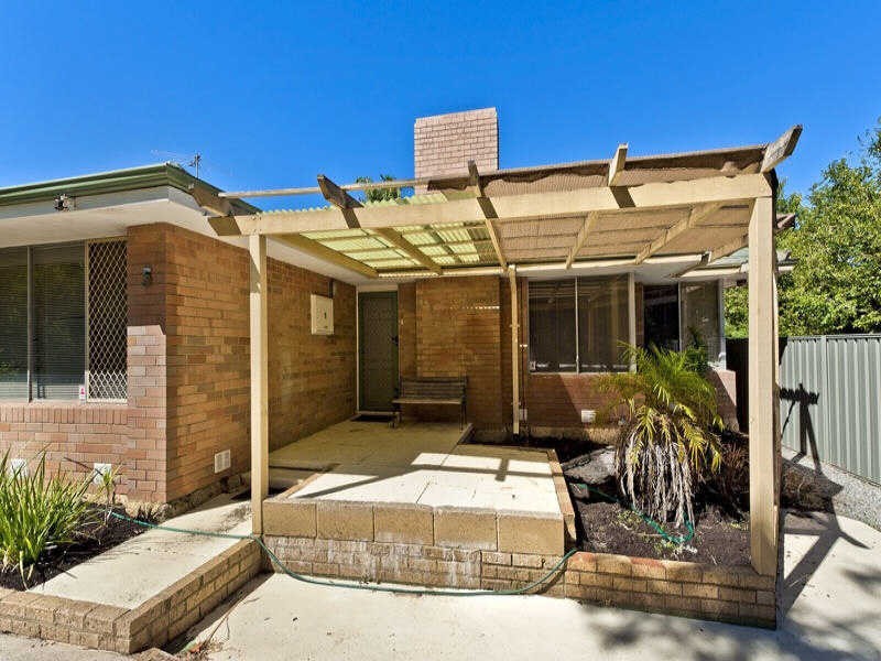 5 Harewood Street, Forrestfield WA 6058