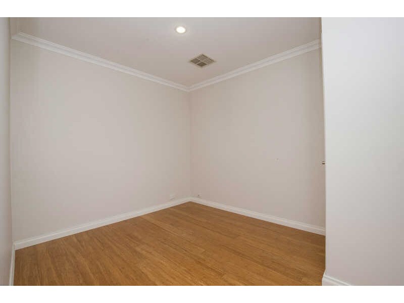 30B Jupiter Street, Carlisle WA 6101