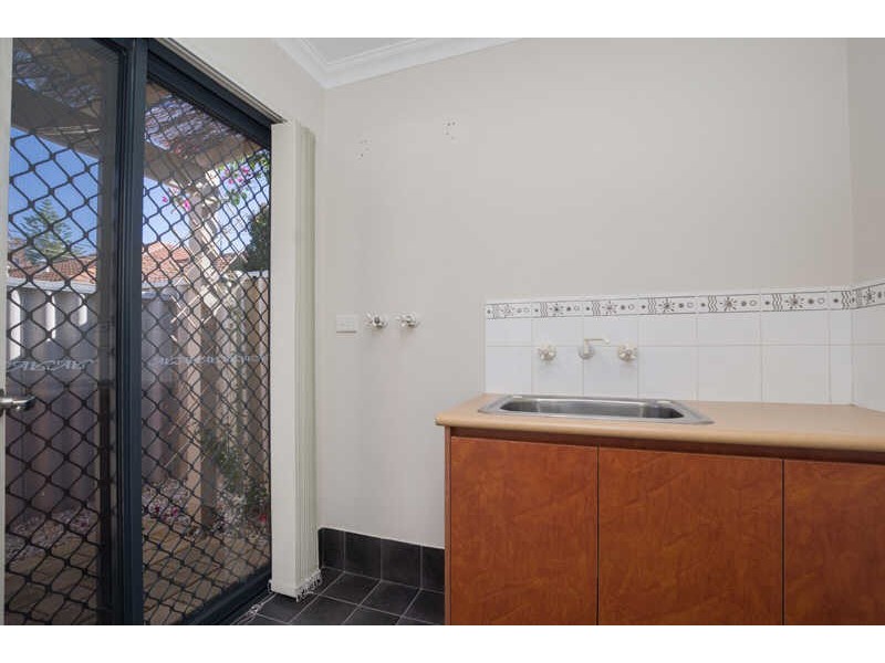 30B Jupiter Street, Carlisle WA 6101