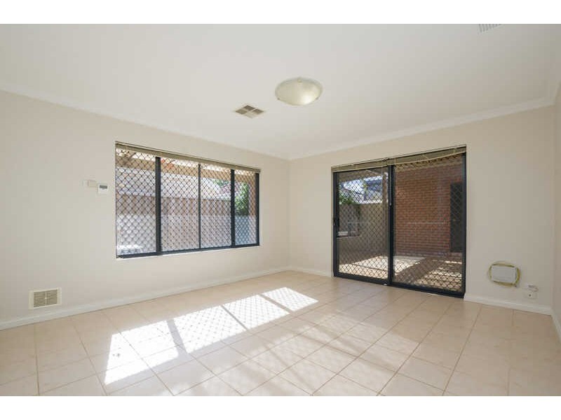 30B Jupiter Street, Carlisle WA 6101