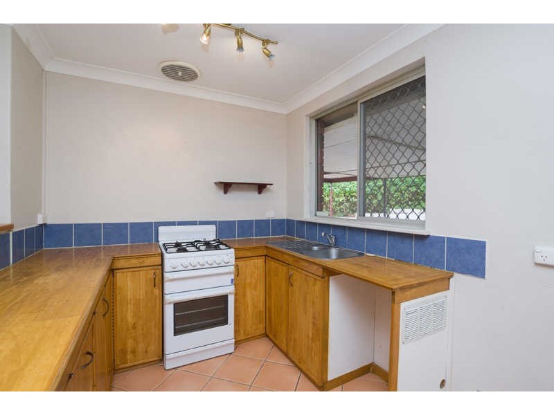 7 Morrit Way, Parmelia WA 6167