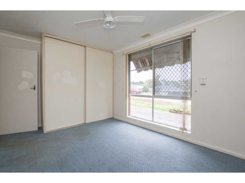 7 Morrit Way, Parmelia WA 6167