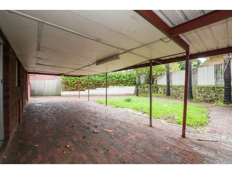 7 Morrit Way, Parmelia WA 6167