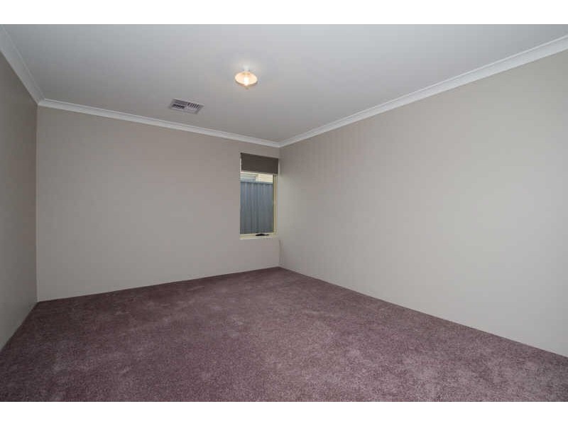 307B Fisher Street, Cloverdale WA 6105