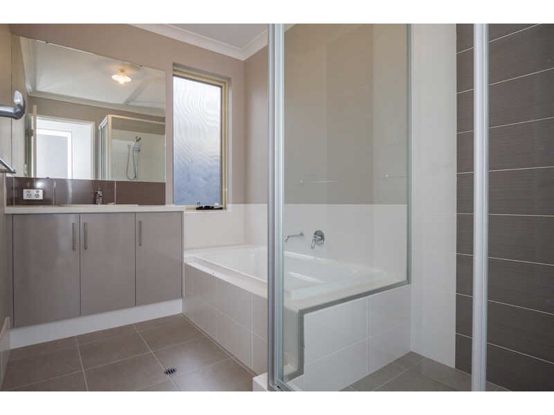 307B Fisher Street, Cloverdale WA 6105