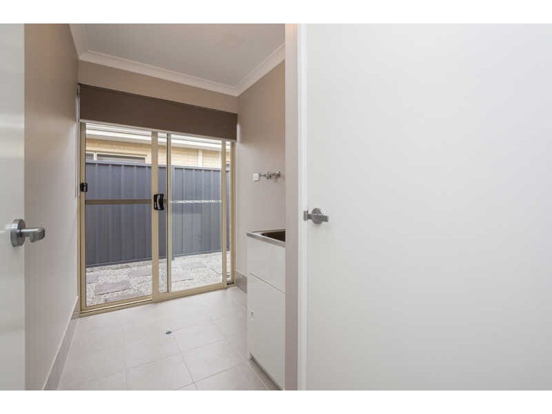 307B Fisher Street, Cloverdale WA 6105