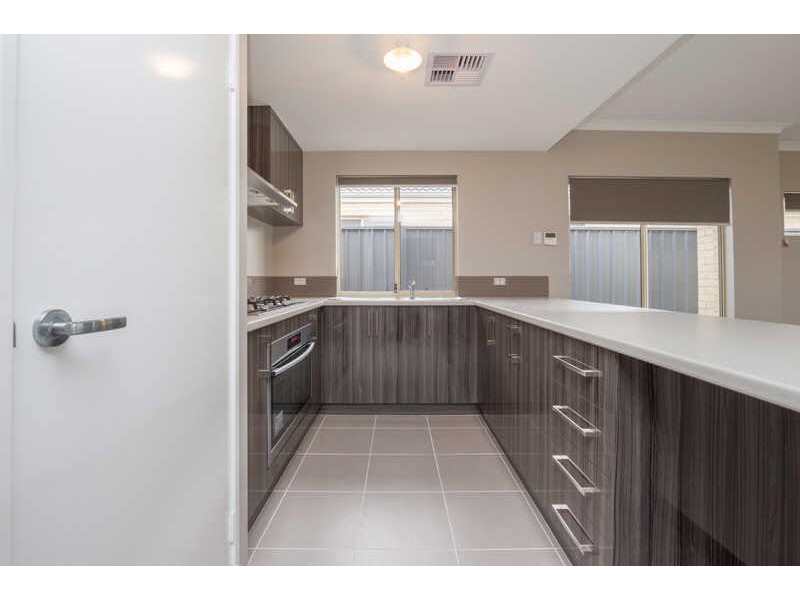 307B Fisher Street, Cloverdale WA 6105