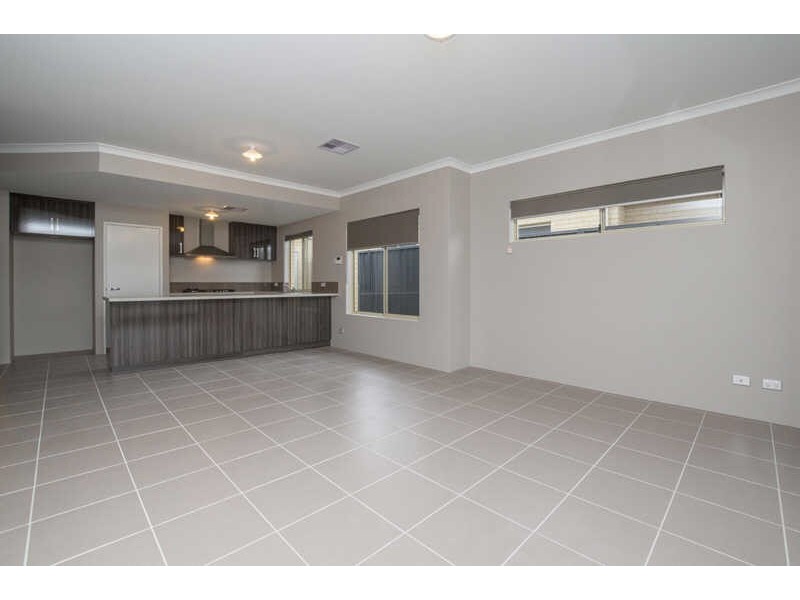 307B Fisher Street, Cloverdale WA 6105