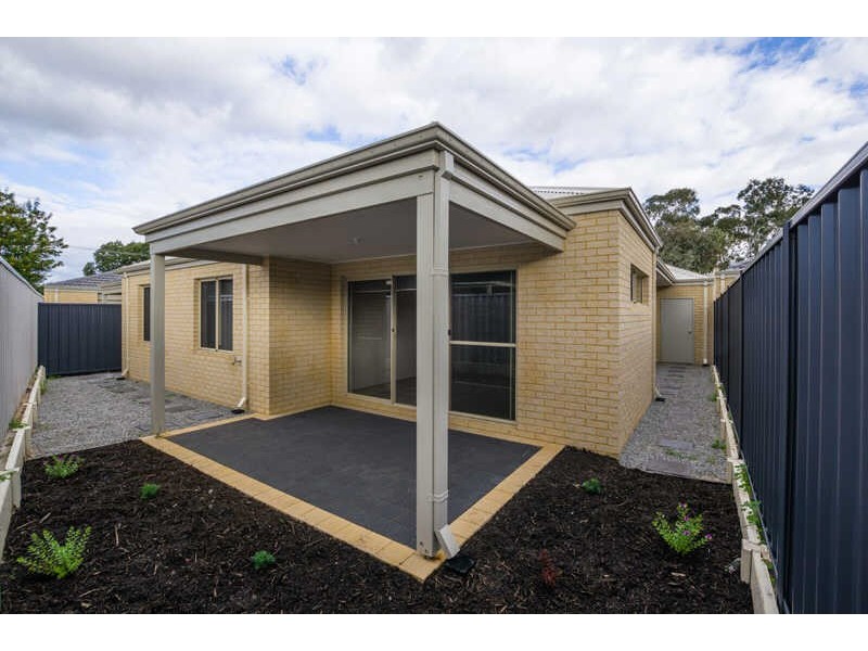 307B Fisher Street, Cloverdale WA 6105