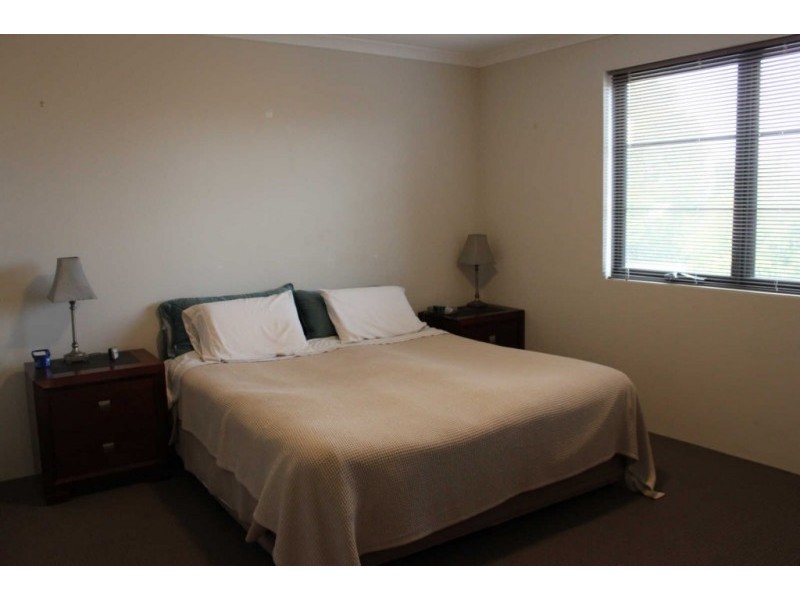 2/16 Mort Street, Rivervale WA 6103