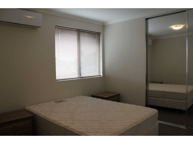 2/16 Mort Street, Rivervale WA 6103