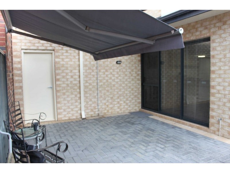 2/16 Mort Street, Rivervale WA 6103