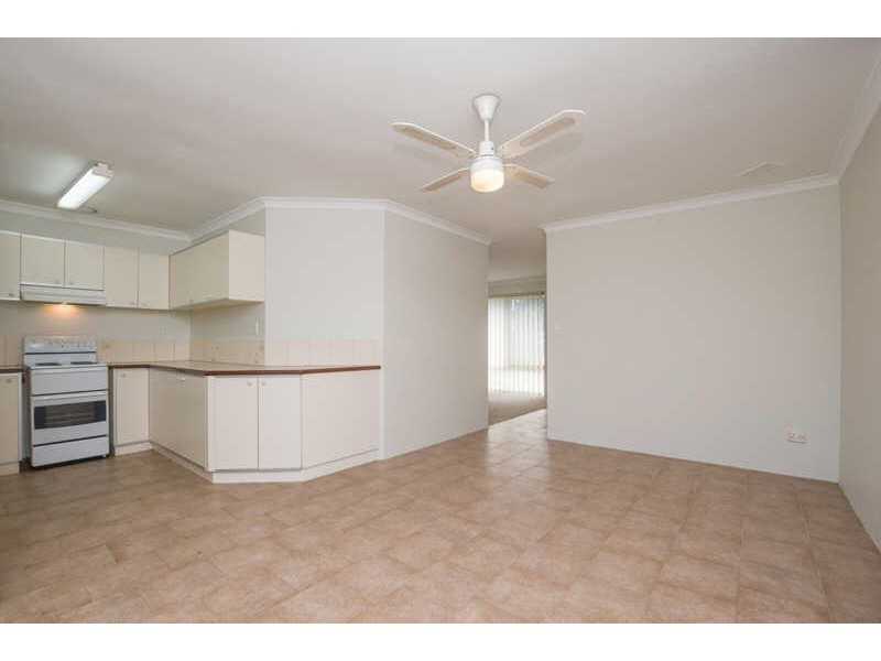 2 Yukon Place, Beechboro WA 6063