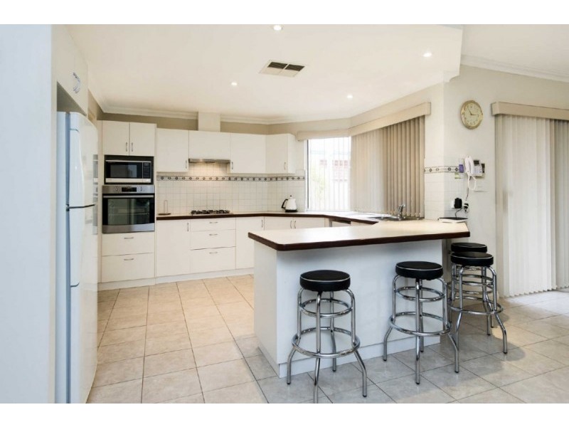 18C Planet Street, Carlisle WA 6101