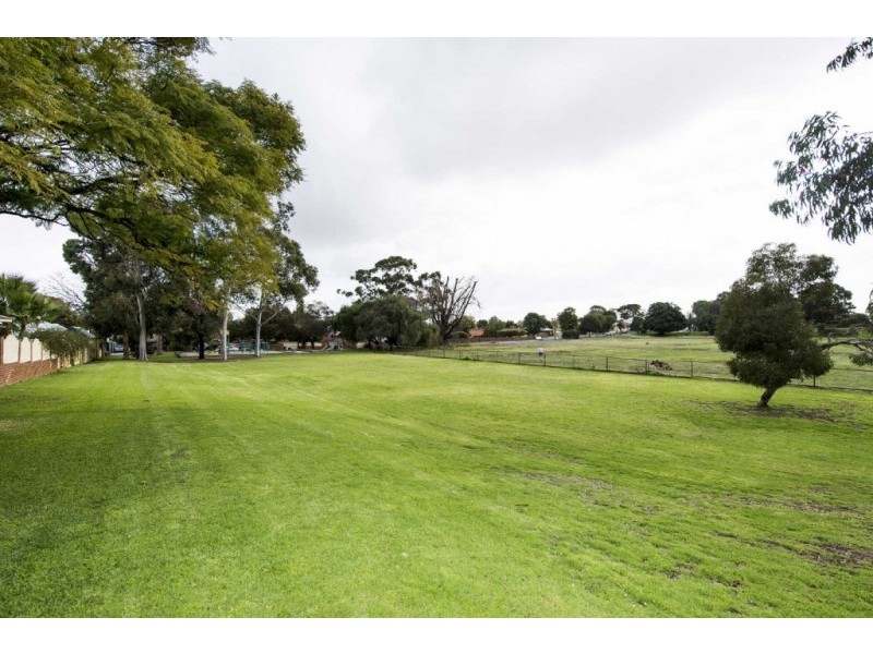 18C Planet Street, Carlisle WA 6101