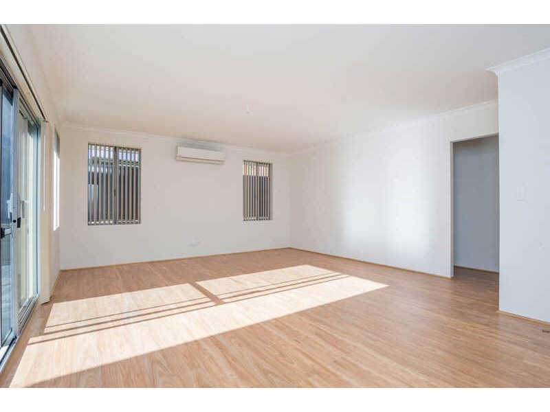 201B Treasure Road, Queens Park WA 6107