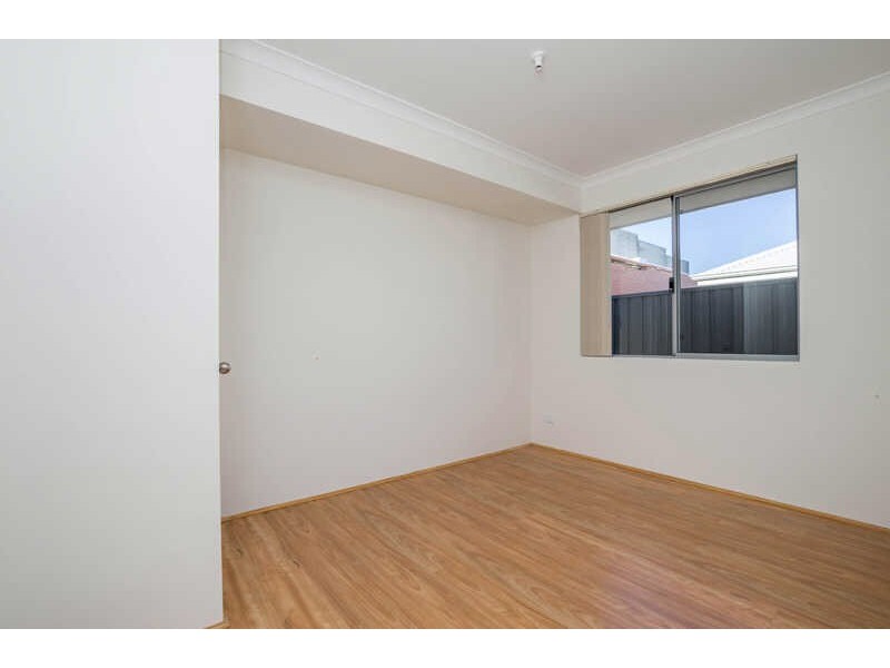 201B Treasure Road, Queens Park WA 6107